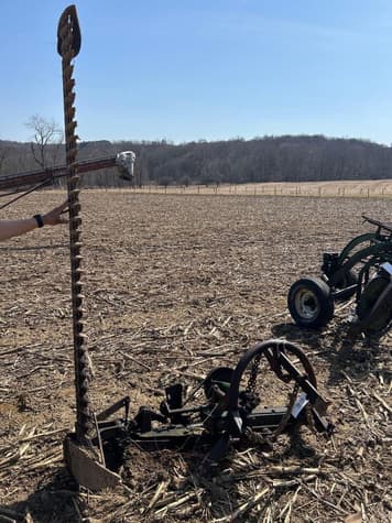 Main image Oliver 351